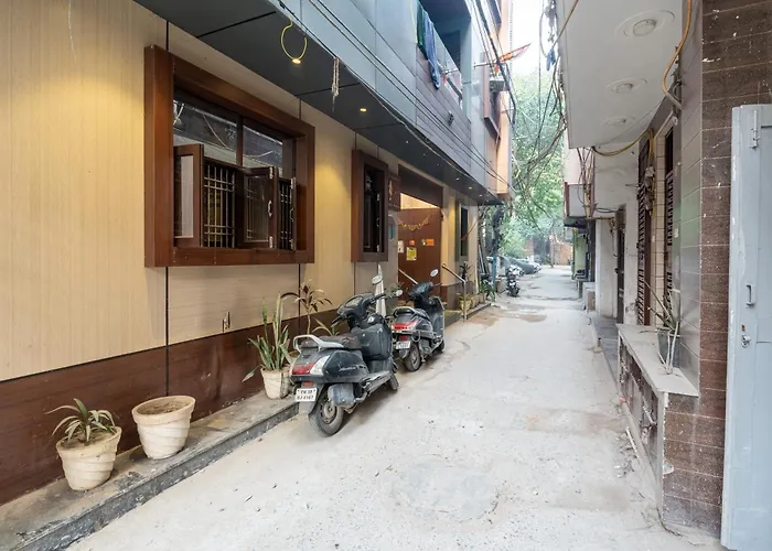 Homlee-Vintage 2Bhk Apt Near Central Delhi