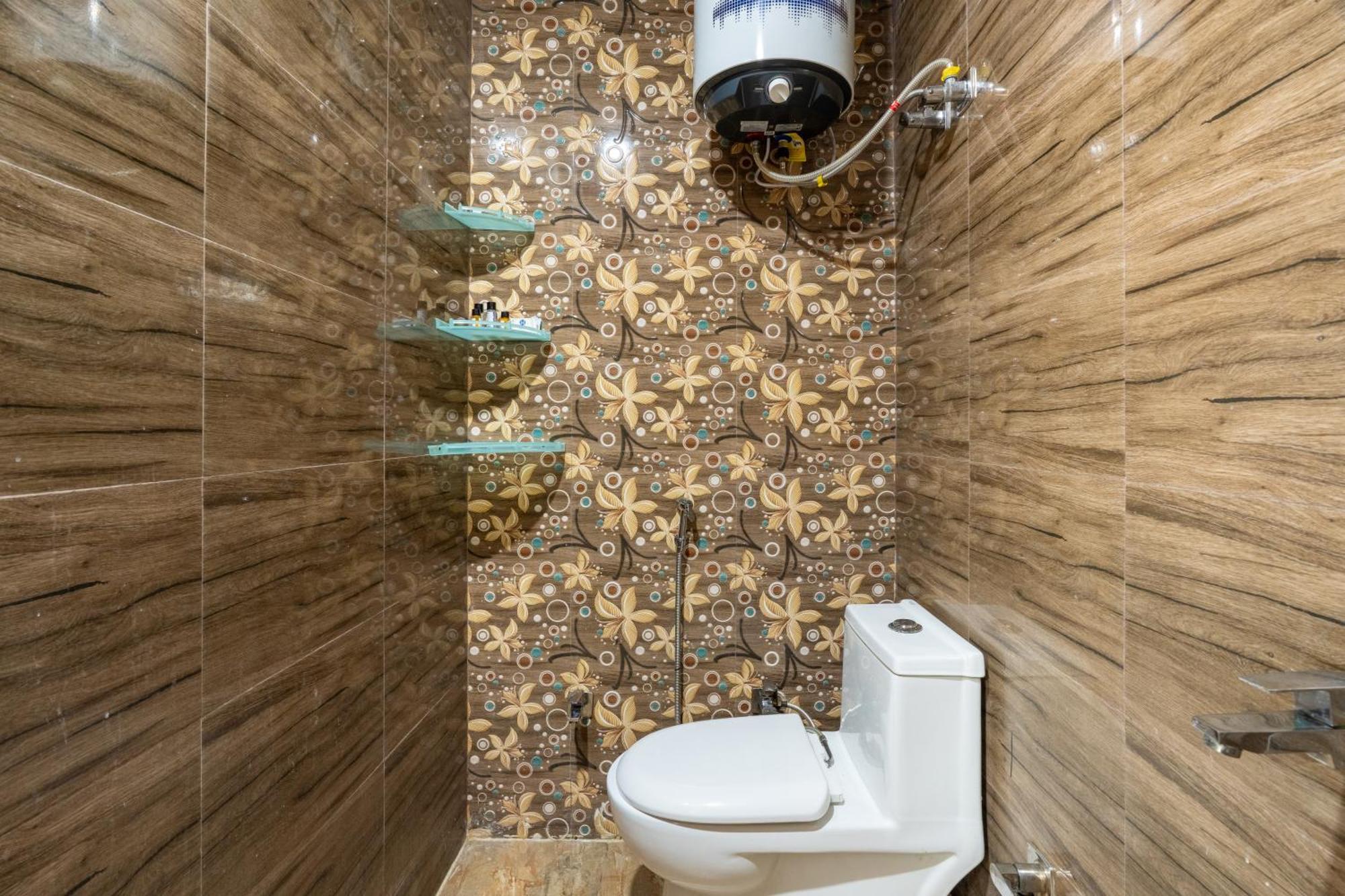 Homlee-vintage 2bhk Near Delhi * New Delhi