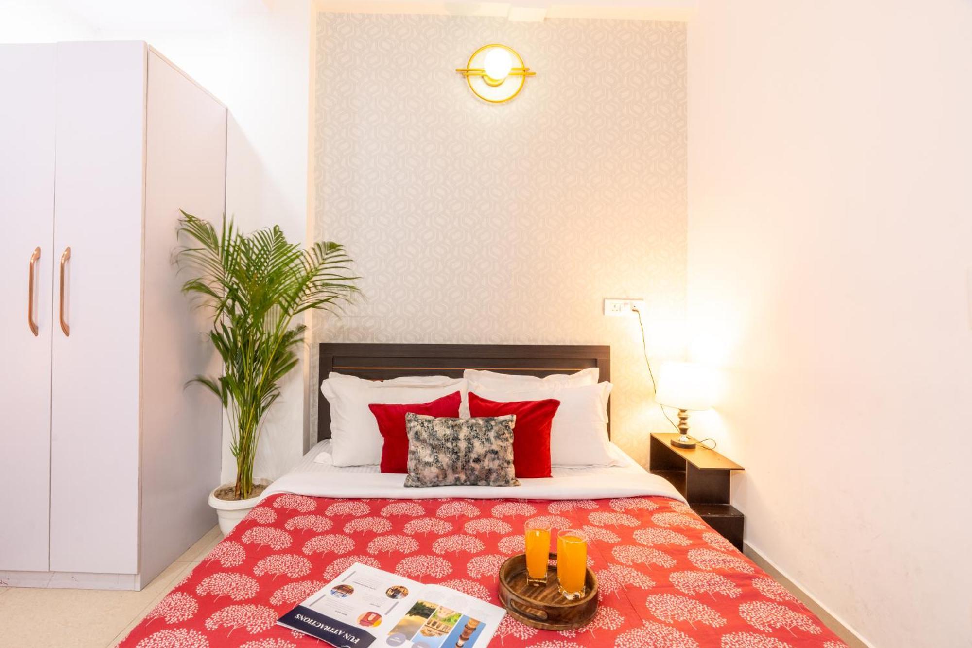 Homlee-vintage 2bhk Near Delhi
