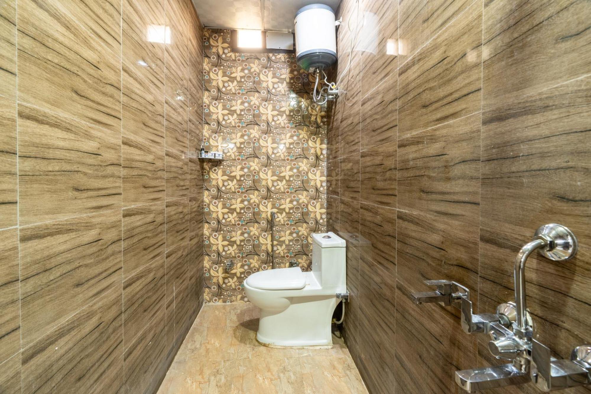 Homlee-vintage 2bhk Near Delhi New Delhi